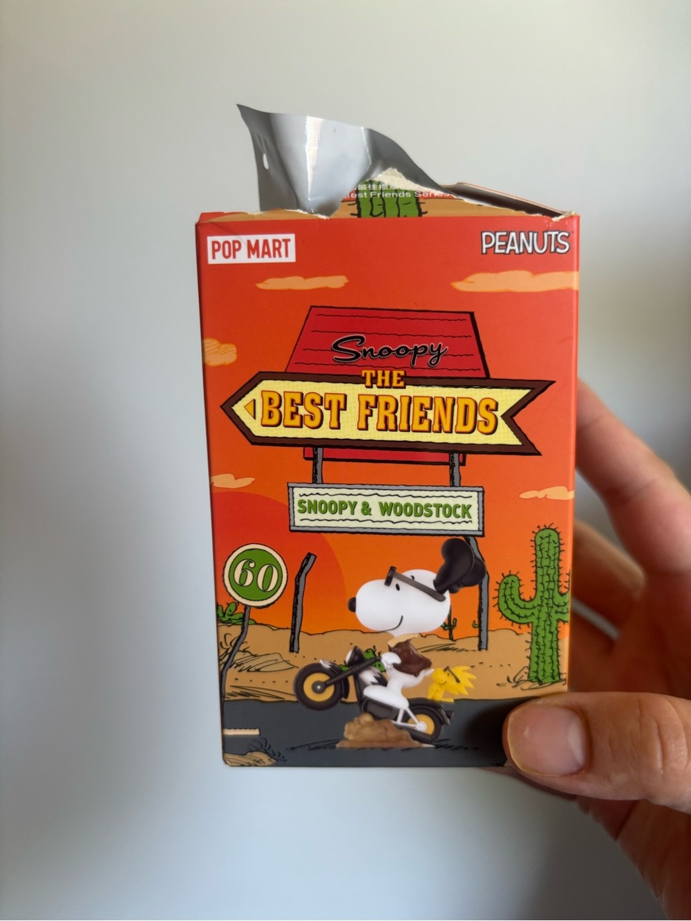 Pop Mart Peanuts Snoopy "The Best Friends" confirmed box